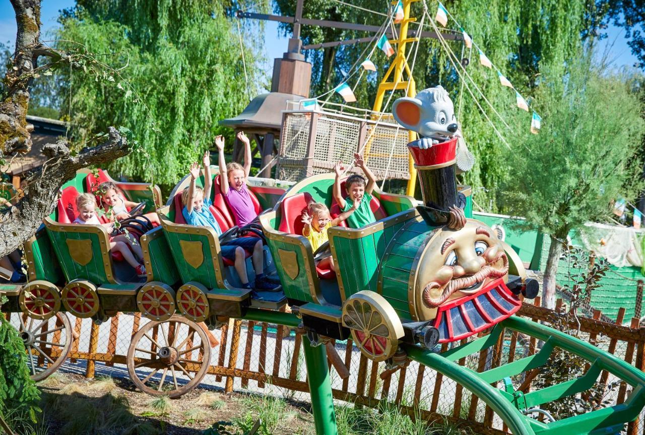 4-Sterne Erlebnishotel El Andaluz, Europa-Park Freizeitpark & Erlebnis-Resort Rust Luaran gambar